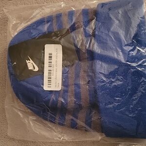 Boys blue & grey Nike beanie and gloves size 8-20
